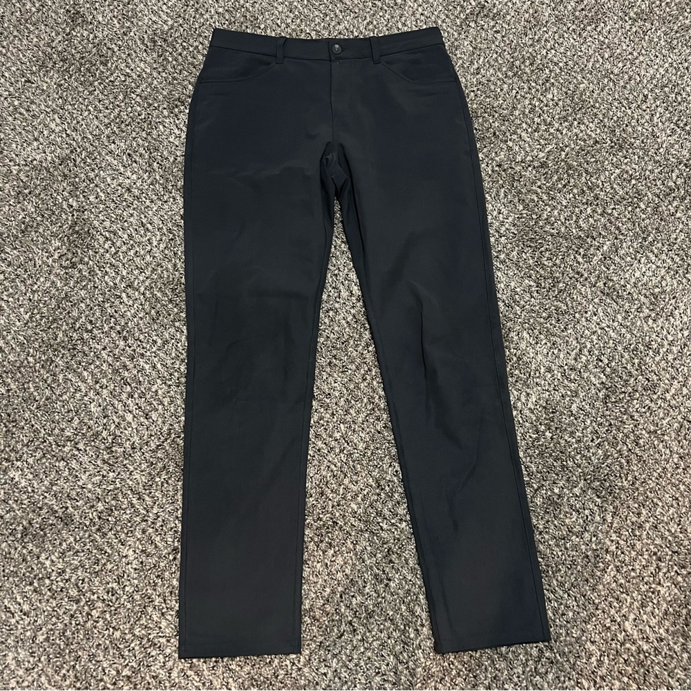 Vuori Meta Pant Men’s 5-Pocket Pants Charcoal Gray 32